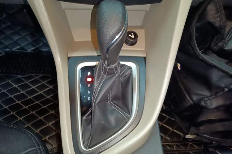 Used Buick GT 2017 15N Automatic Entry-Level Trim Gear Lever