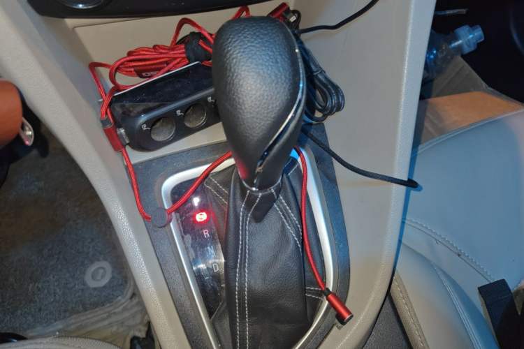 Used Buick GT 2017 15N Automatic Elite Version Gear Lever
