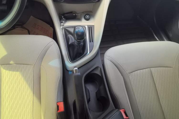 Used Buick GT 2017 15N Manual Entry-Level Trim Gear Lever