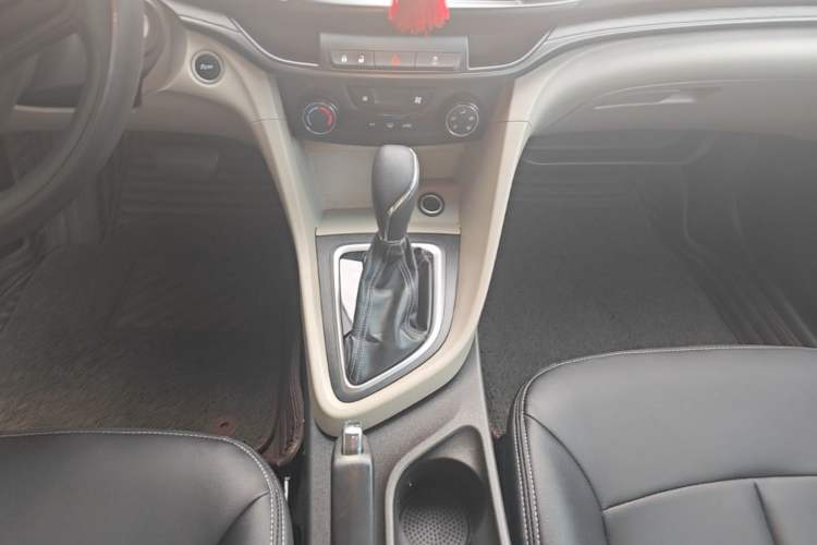 Used Buick GT 2017 15N Automatic Entry-Level Trim Gear Lever