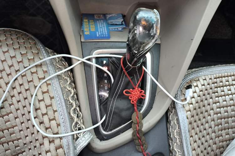 Used Buick GT 2017 15N Automatic Entry-Level Trim Gear Lever