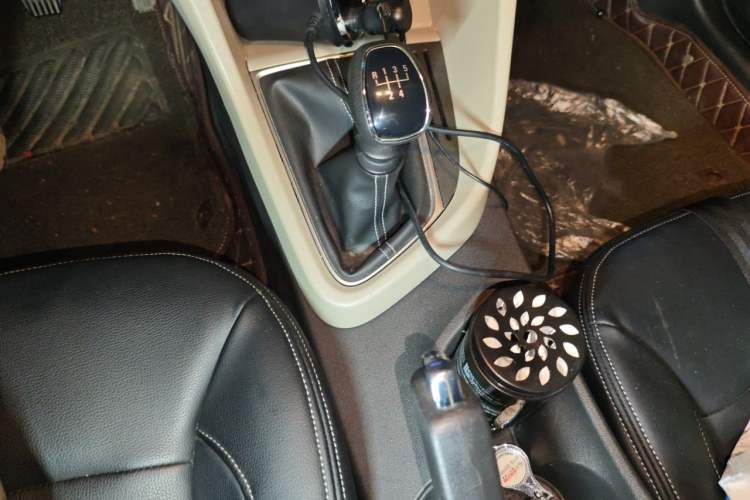 Used Buick GT 2017 15N Manual Entry-Level Trim Gear Lever