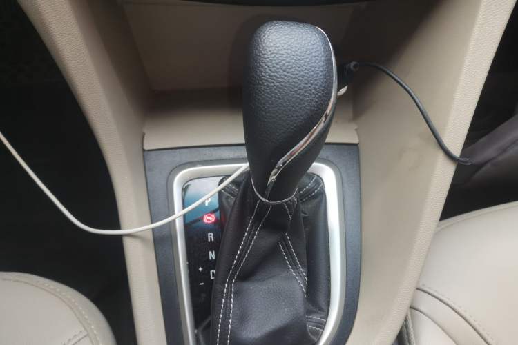 Used Buick GT 2017 15N Automatic Elite Version Gear Lever