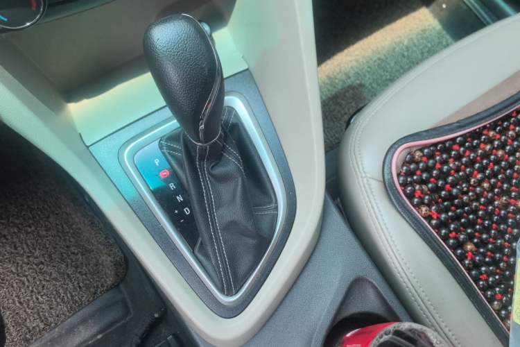 Used Buick GT 2017 15N Automatic Entry-Level Trim Gear Lever