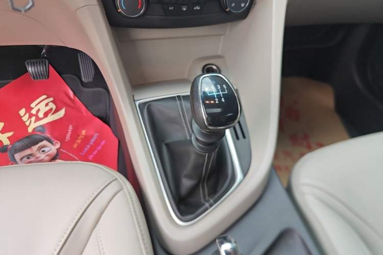Used Buick GT 2017 15N Manual Elite Version Gear Lever