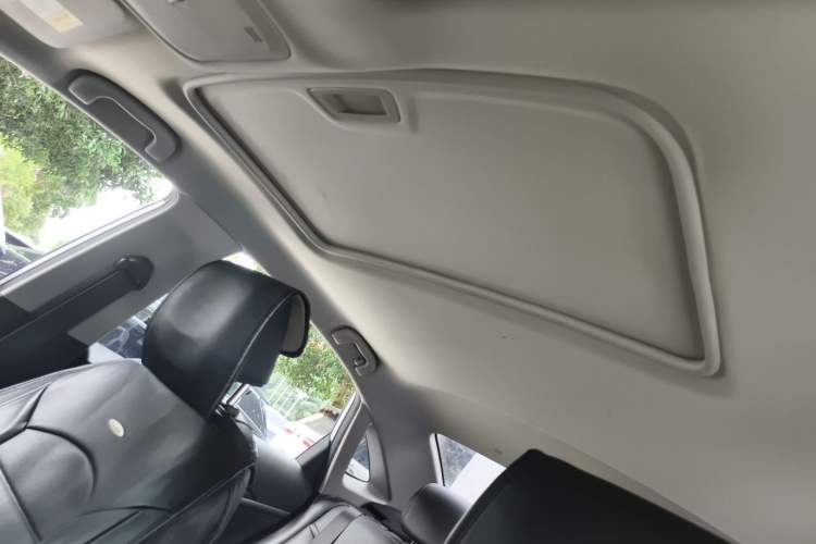 Used Buick GT 2017 15N Automatic Deluxe Edition Headliner