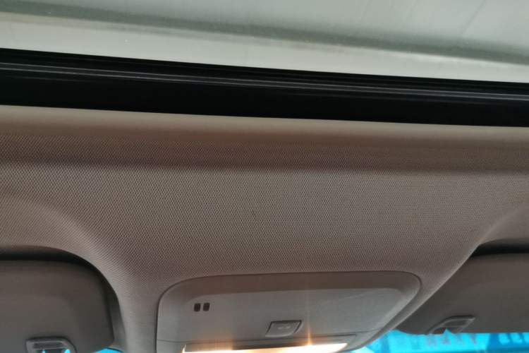 Used Buick GT 2017 15N Automatic Elite Version Headliner