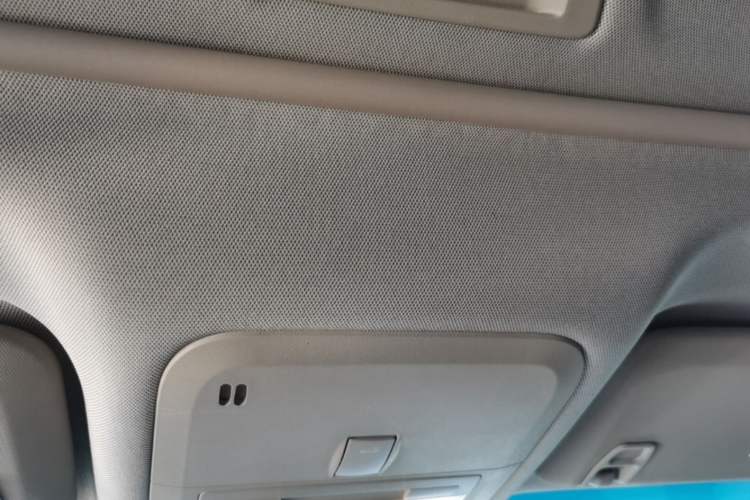 Used Buick GT 2017 15N Automatic Elite Version Headliner