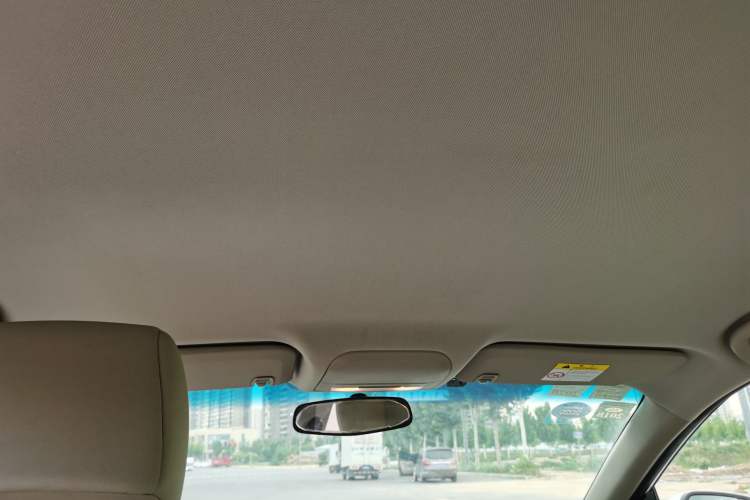 Used Buick GT 2017 15N Manual Entry-Level Trim Headliner
