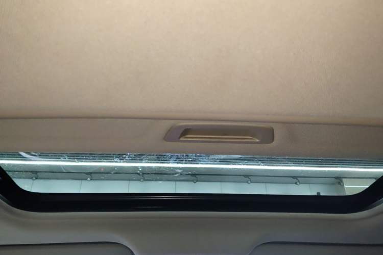 Used Buick GT 2017 15N Automatic Elite Version Headliner