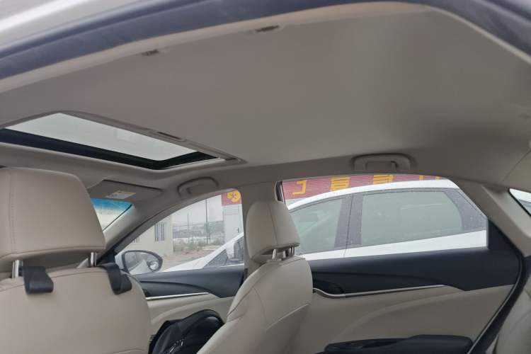 Used Buick GT 2017 15N Automatic Elite Version Headliner