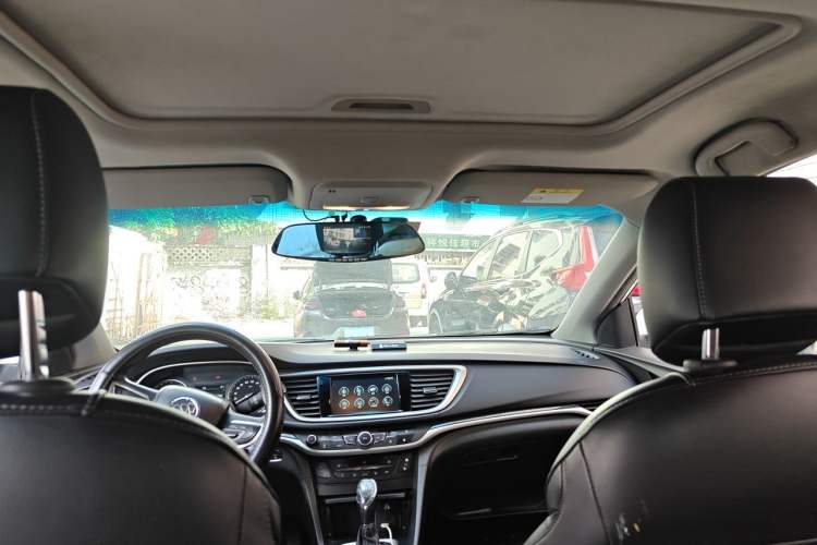 Used Buick GT 2017 15N Automatic Deluxe Edition Headliner