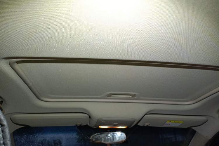 Used Buick GT 2017 15N Automatic Elite Version Headliner
