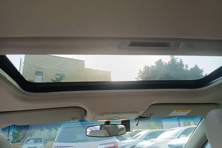 Used Buick GT 2017 15N Automatic Elite Version Headliner