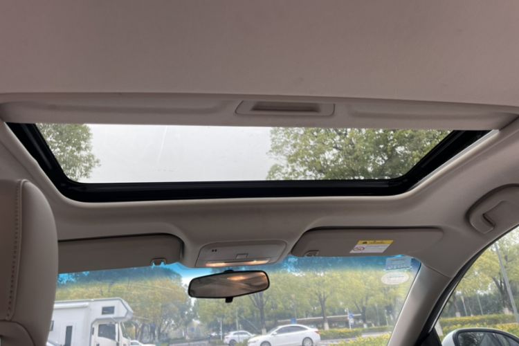Used Buick GT 2017 15N Automatic Elite Version Headliner