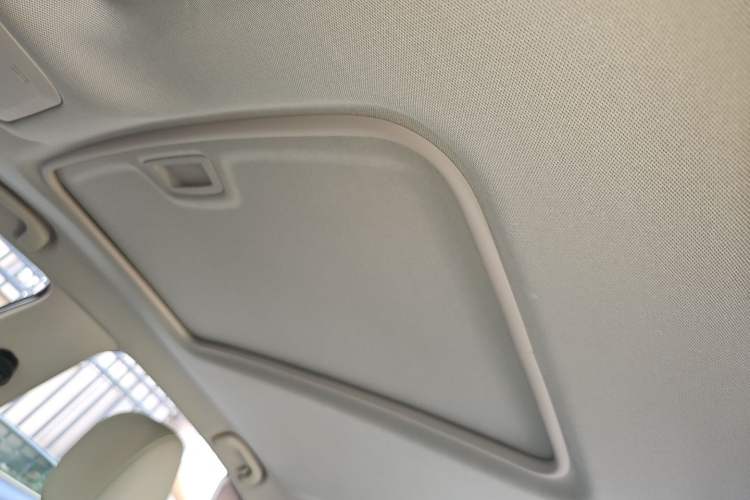 Used Buick GT 2017 15N Automatic Elite Version Headliner