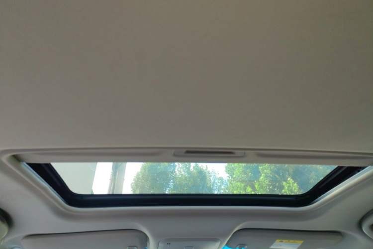 Used Buick GT 2017 15N Automatic Elite Version Headliner