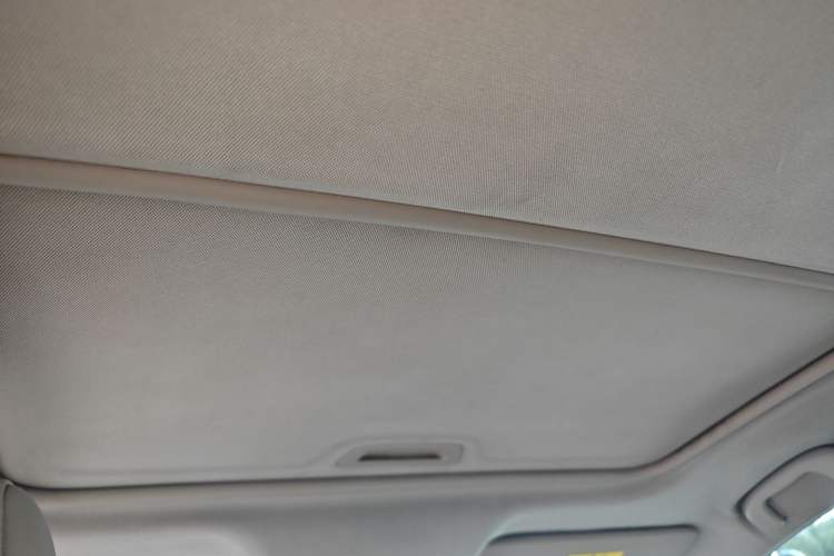 Used Buick GT 2017 15N Manual Elite Version Headliner