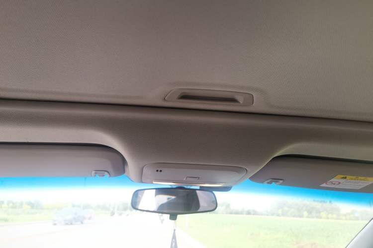 Used Buick GT 2017 15N Automatic Deluxe Edition Headliner
