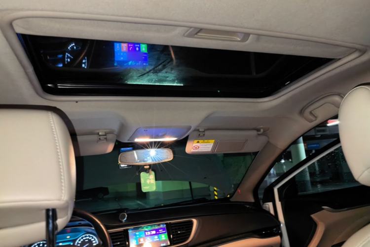 Used Buick GT 2017 15N Automatic Elite Version Headliner