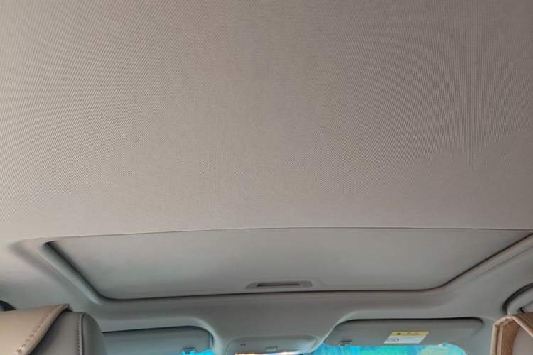 Used Buick GT 2017 15N Automatic Elite Version Headliner