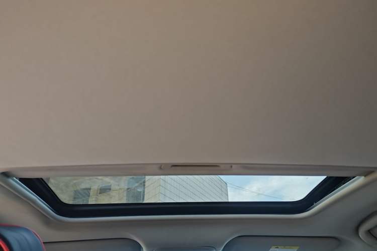 Used Buick GT 2017 15N Automatic Elite Version Headliner