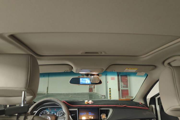 Used Buick GT 2017 15N Automatic Elite Version Headliner