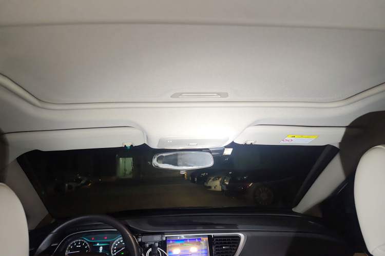 Used Buick GT 2017 15N Automatic Elite Version Headliner
