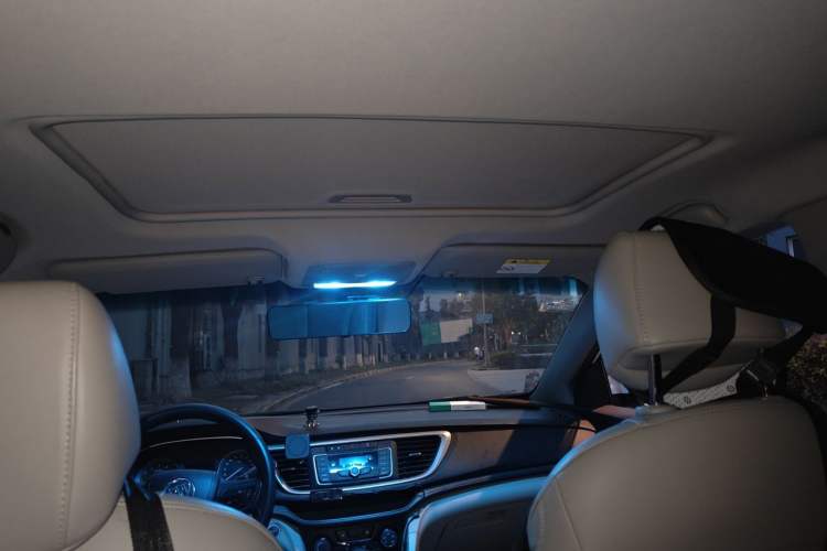 Used Buick GT 2017 15N Automatic Elite Version Headliner