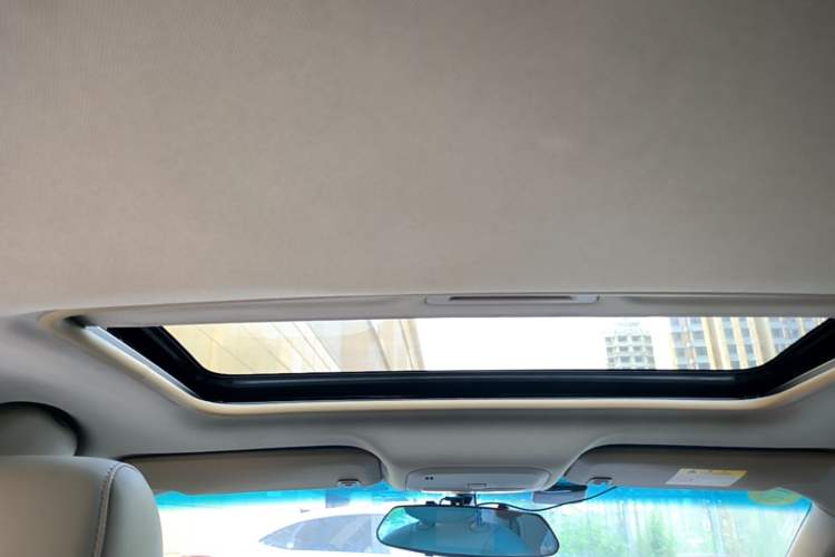 Used Buick GT 2017 15N Automatic Elite Version Headliner