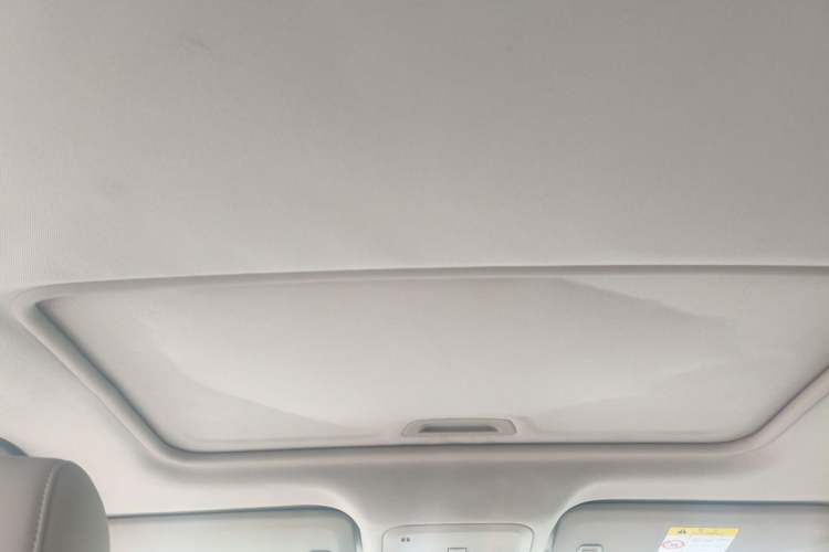 Used Buick GT 2017 15N Automatic Elite Version Headliner