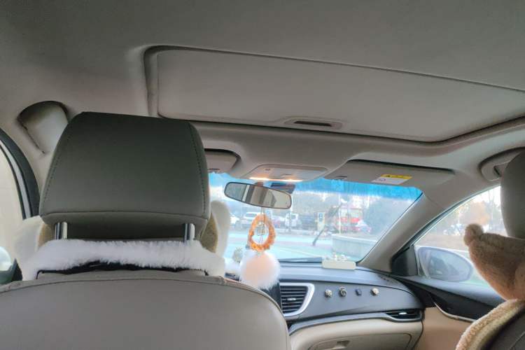 Used Buick GT 2017 15N Automatic Elite Version Headliner