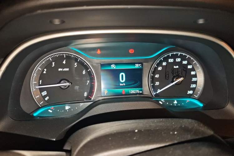 Used Buick GT 2017 15N Automatic Deluxe Edition Instrument Cluster