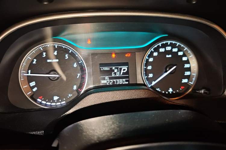 Used Buick GT 2017 15N Automatic Entry-Level Trim Instrument Cluster