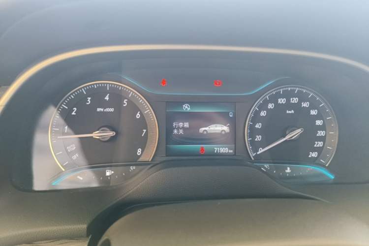 Used Buick GT 2017 15N Manual Elite Version Instrument Cluster