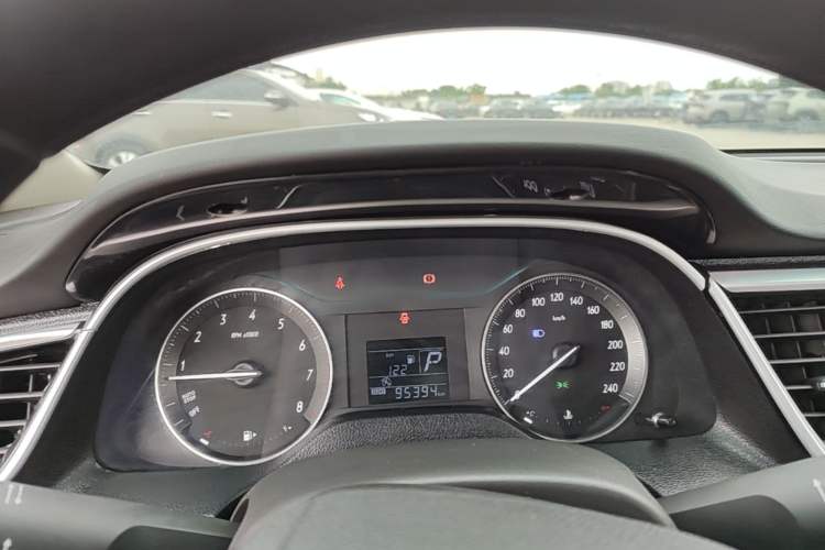 Used Buick GT 2017 15N Automatic Entry-Level Trim Instrument Cluster