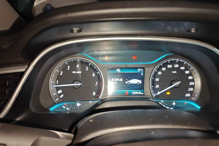 Used Buick GT 2017 15N Automatic Deluxe Edition Instrument Cluster