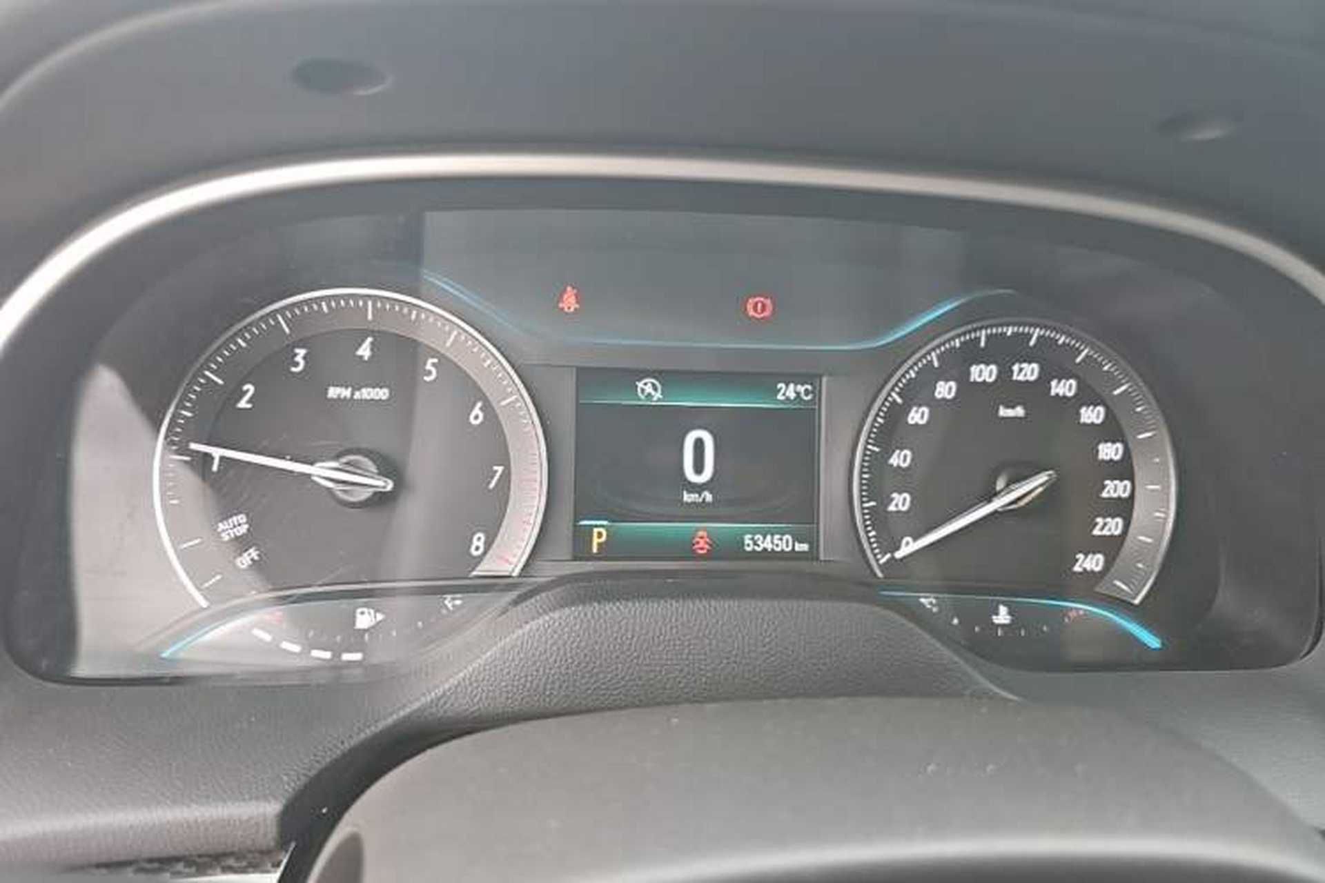 Used Buick GT 2017 15N Automatic Deluxe Edition Instrument Cluster