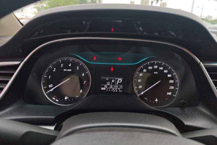 Used Buick GT 2017 15N Automatic Entry-Level Trim Instrument Cluster