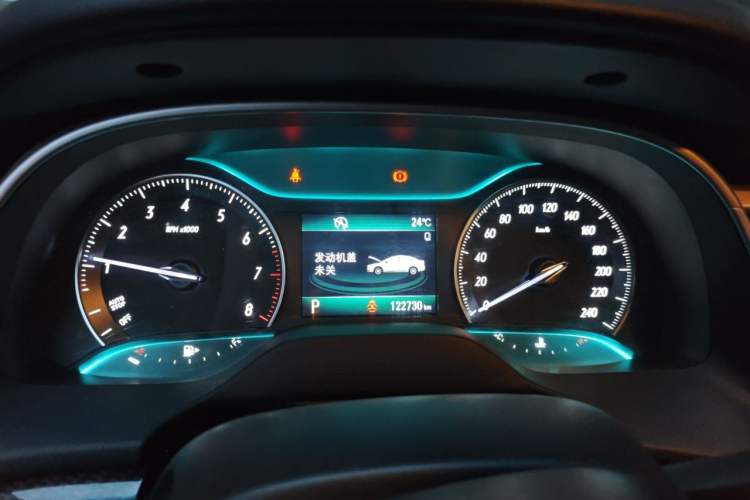 Used Buick GT 2017 15N Automatic Deluxe Edition Instrument Cluster