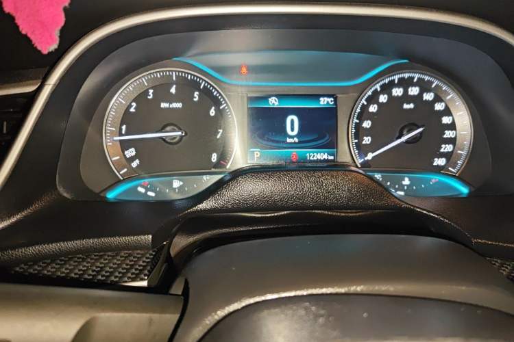 Used Buick GT 2017 15N Automatic Deluxe Edition Instrument Cluster
