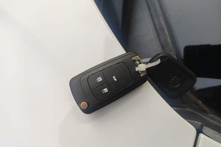 Used Buick GT 2017 15N Automatic Elite Version Interior 1