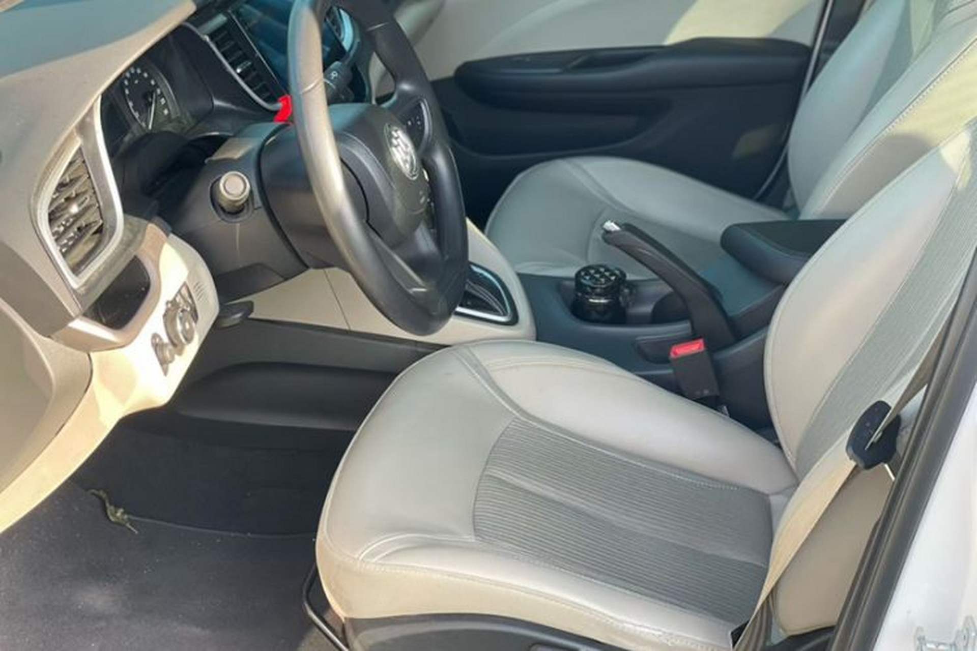 Used Buick GT 2017 15N Automatic Elite Version Interior 2