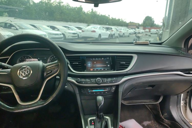 Used Buick GT 2017 15N Automatic Deluxe Edition Interior 2
