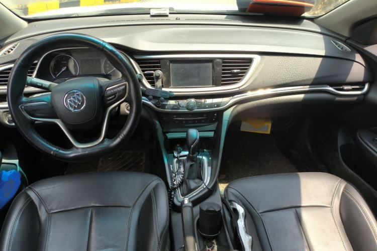 Used Buick GT 2017 15N Automatic Deluxe Edition Interior 2