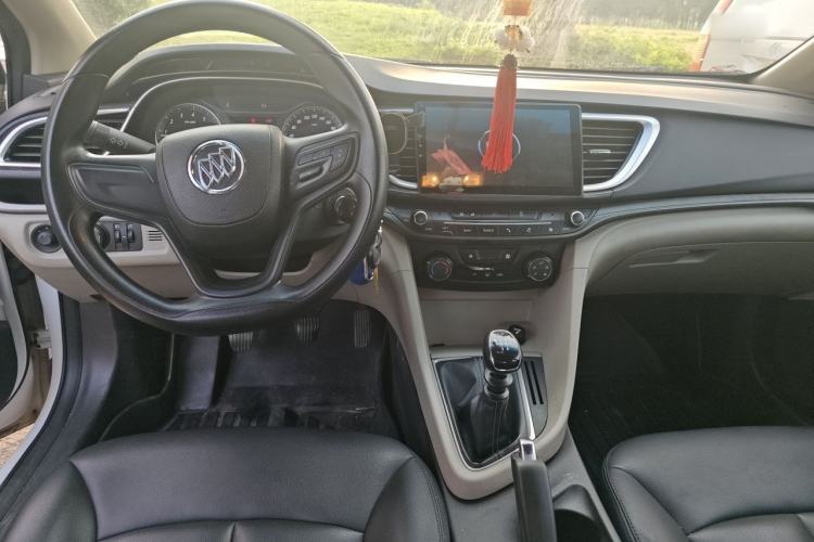 Used Buick GT 2017 15N Manual Entry-Level Trim Interior 2