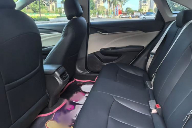 Used Buick GT 2017 15N Automatic Entry-Level Trim Interior 2