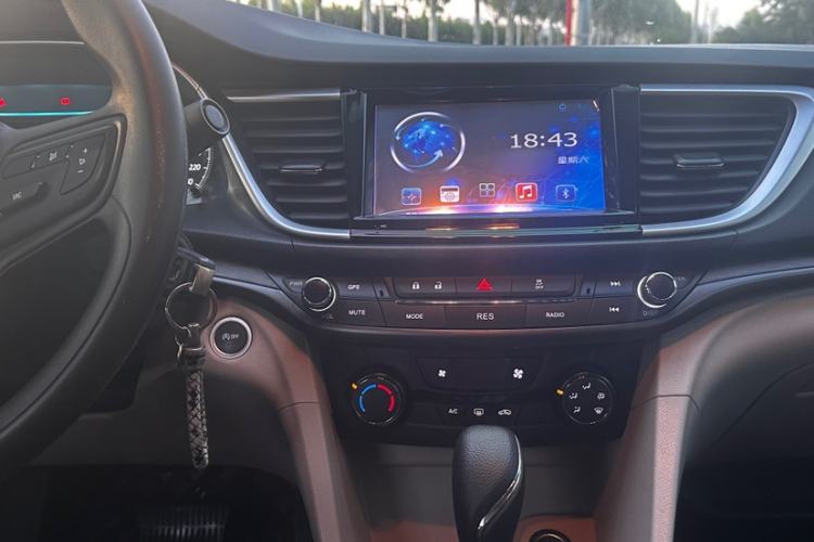 Used Buick GT 2017 15N Automatic Entry-Level Trim Interior 2