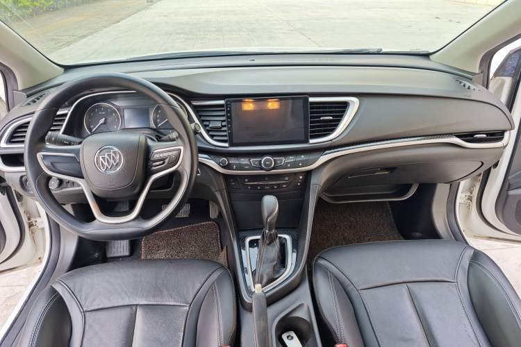 Used Buick GT 2017 15N Automatic Deluxe Edition Interior 3