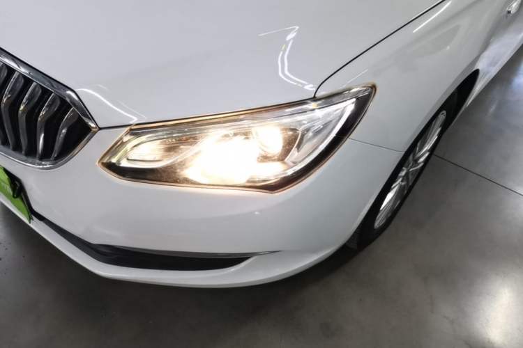 Used Buick GT 2017 15N Manual Elite Version Left Front Headlight